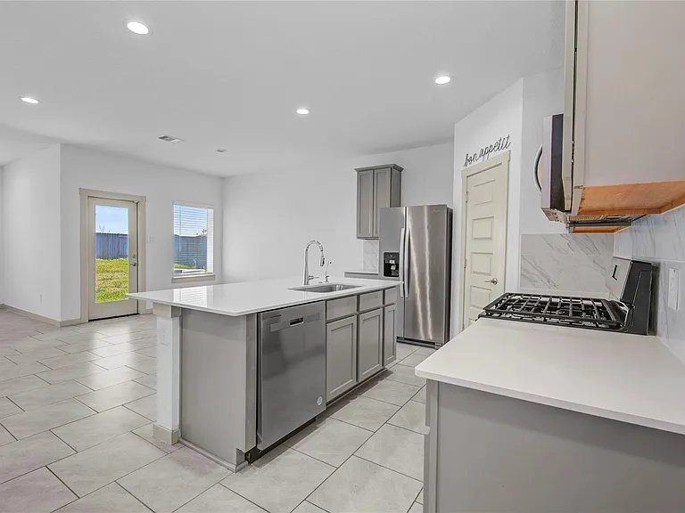 29847 Reagans Ranch Dr — Photo 12