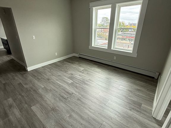 2nd image of 217 High St #3