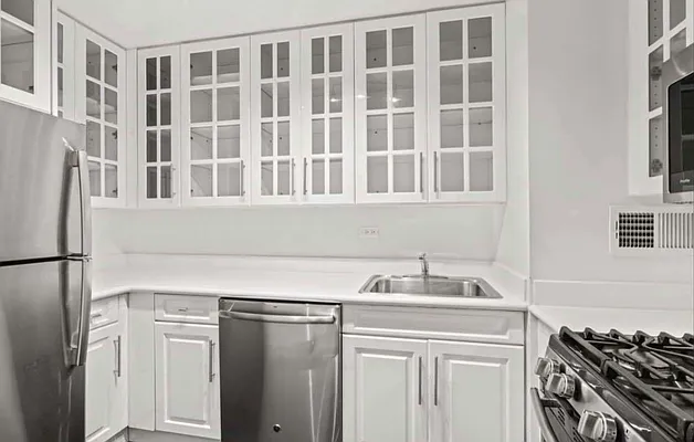 Rented by (Legacy) Elegran | media 9