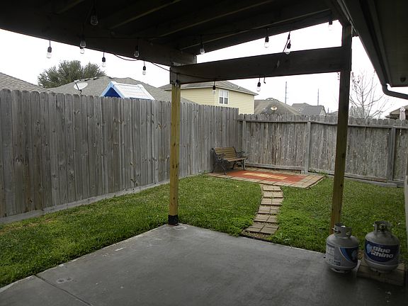 5th image of 2213 Anacua St