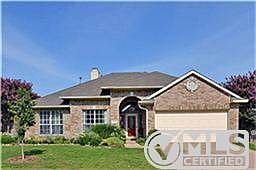 1st image of 804 Canyon Valley Dr