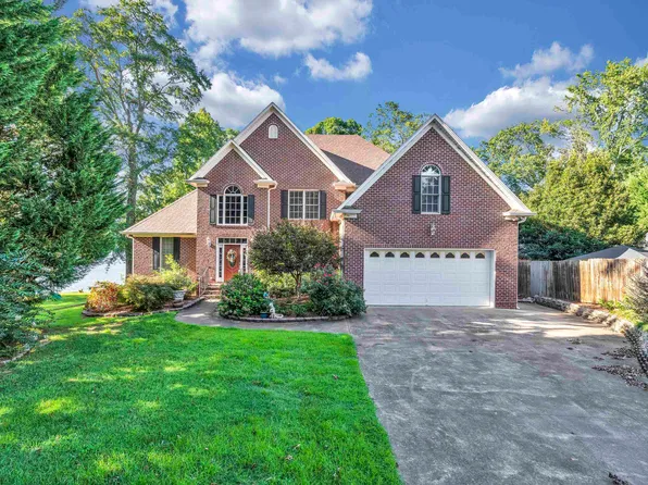 221 Suttles Rd, Inman, SC 29349