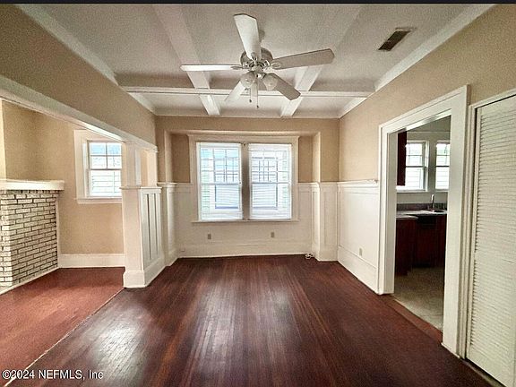5th image of 2794 Herschel St