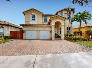 11236 NW 77th Ter, Doral, FL 33178