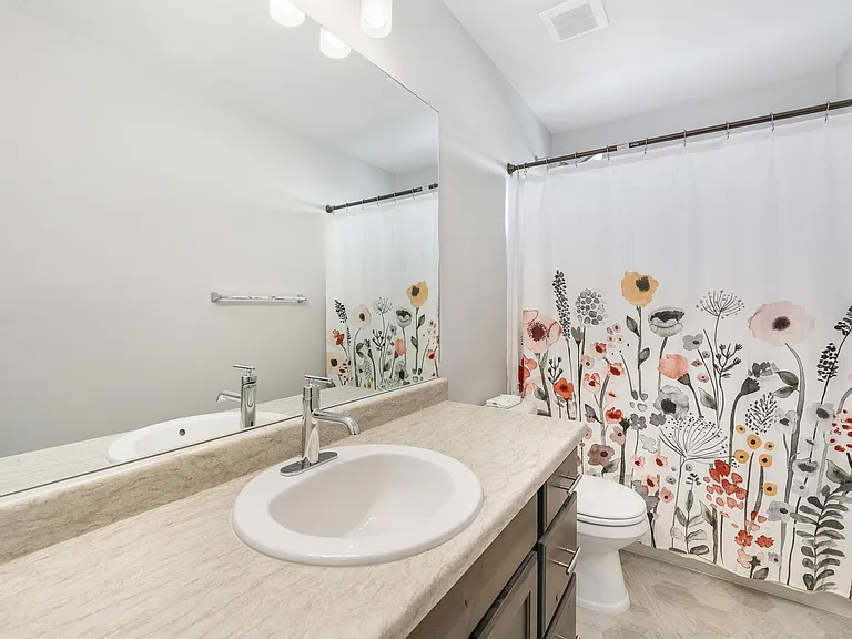5193 W Copeland Dr — Photo 10