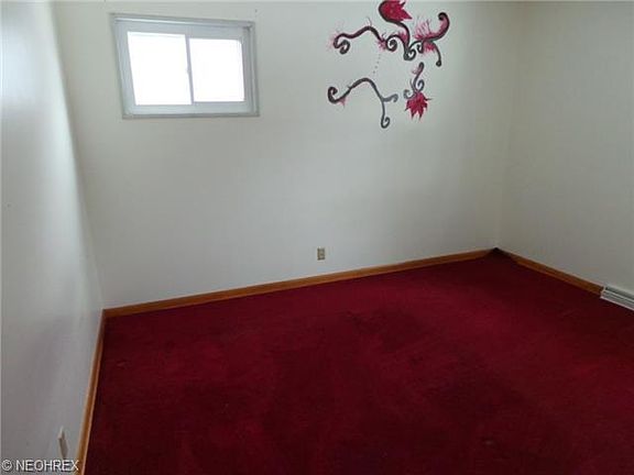 3rd image of 622 Tallkron Dr