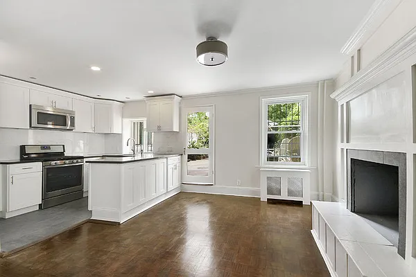 Rented by Stribling | media 18