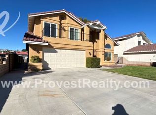 13790 White Sail Dr, Victorville, CA 92395