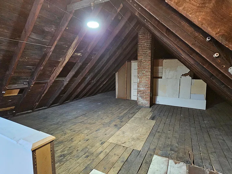 3903 E 71st St #UP — Photo 12