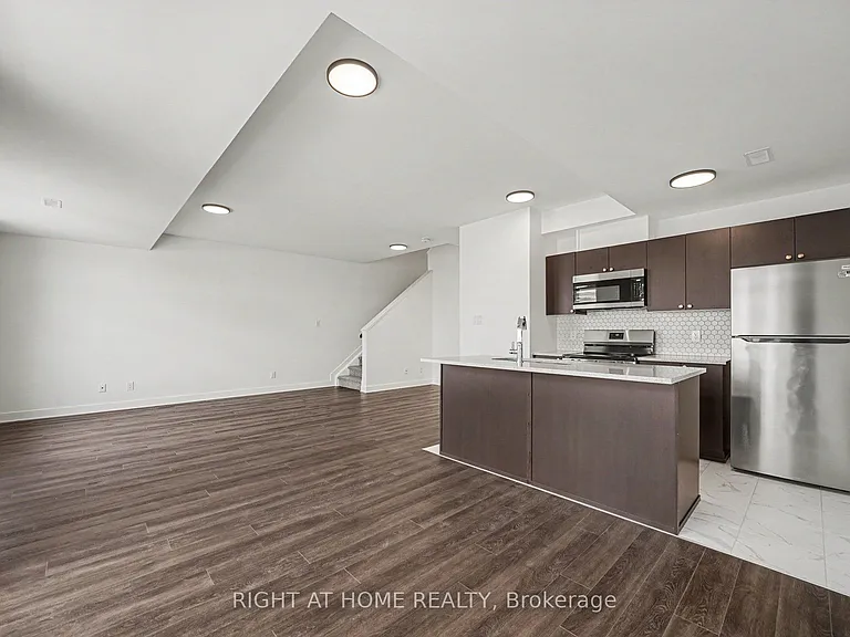 1055 Cedar Creek Dr #1 — Photo 18