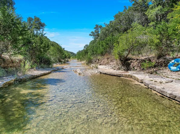 1294 Crabapple Rd, Blanco, TX 78606