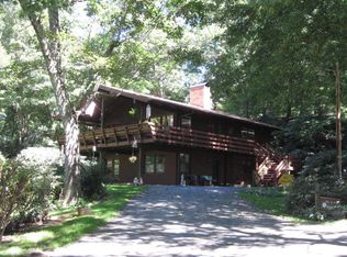 319 Mountain Aire Ln, West Jefferson, NC 28694