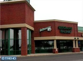 144 N Flowers Mill Rd, Langhorne, PA 19047