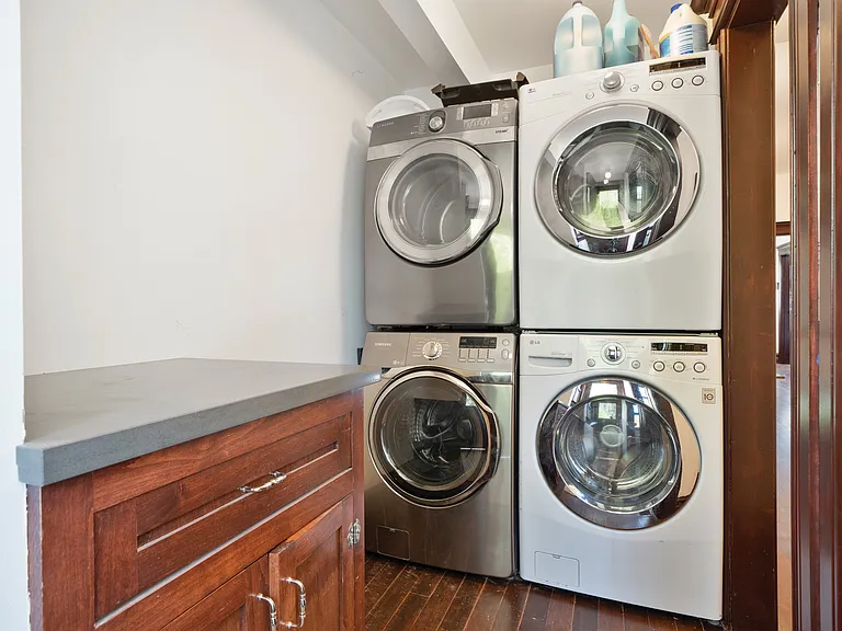 749 Columbia Ave #201 — Photo 7