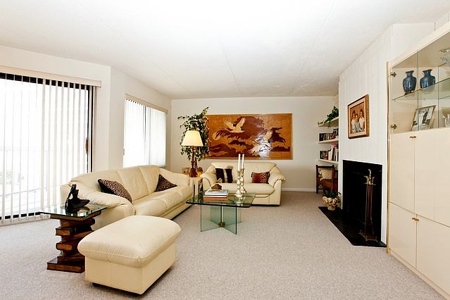 1st image of 400 High Point Dr Ph 10