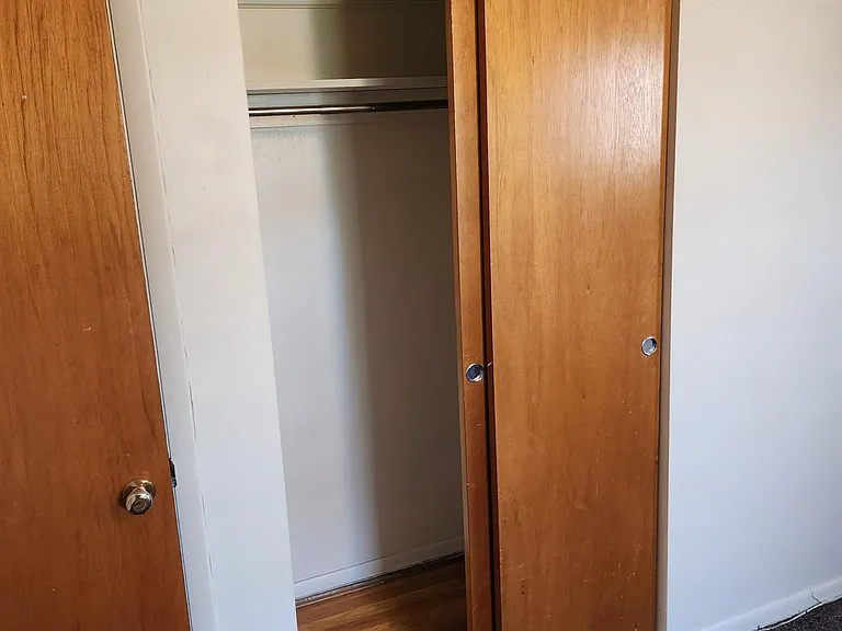 2526 Vera Ave #3 — Photo 24