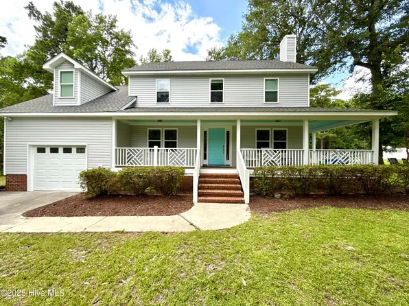 9891 Red Fox Run SE, Winnabow, NC 28479