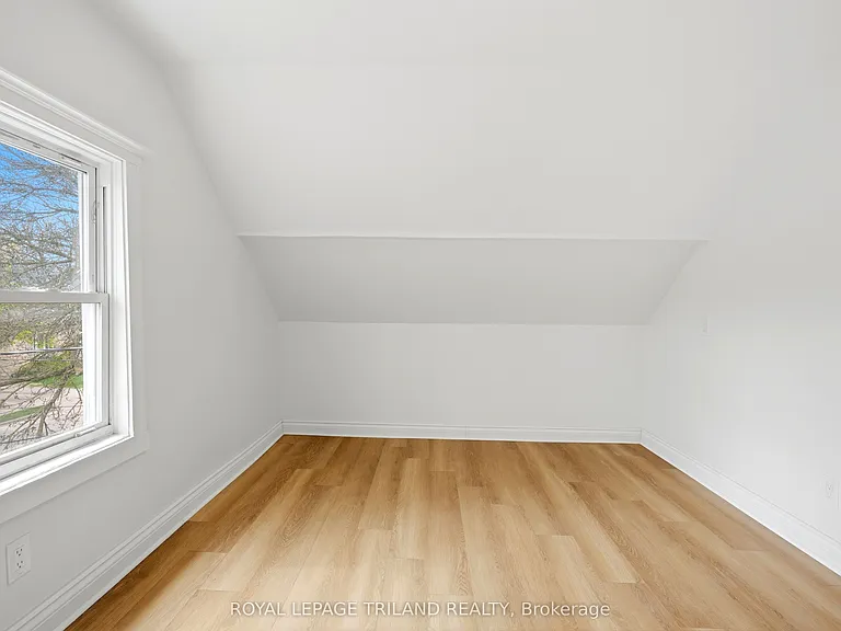 84 Smith St #2 — Photo 14