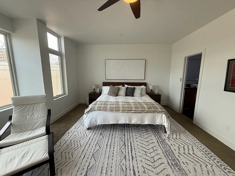 676 E Markea Ave — Photo 14