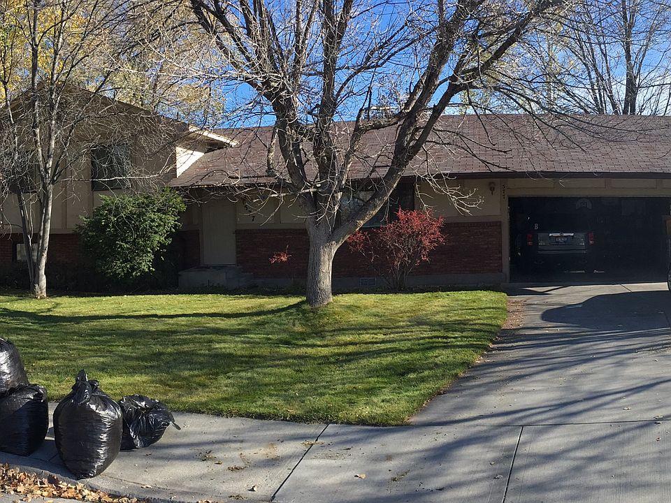 1st image of 577 Laurelwood Ave