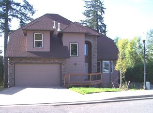 303 E View Ln, Silverton, OR