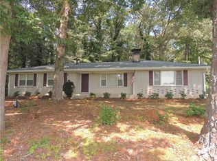 2995 Miller Bottom Rd, Loganville, GA 30052