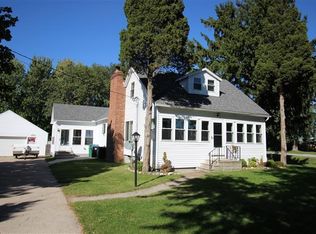 5759 Pickle Rd, Oregon, OH 43616