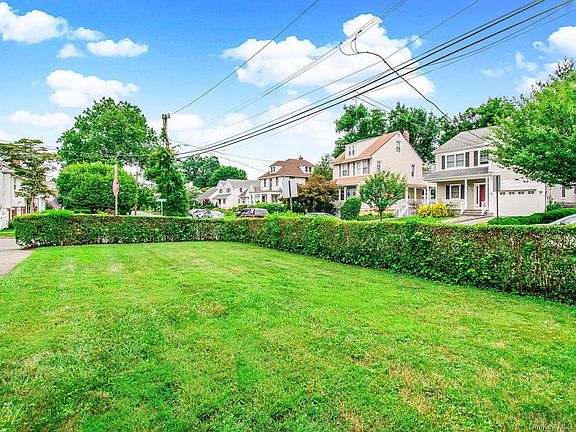5th image of 28 Reynolds Pl