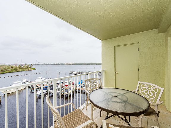 2nd image of 552 Marina Point Dr #552