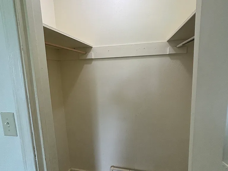 320 W Main St #11 — Photo 6