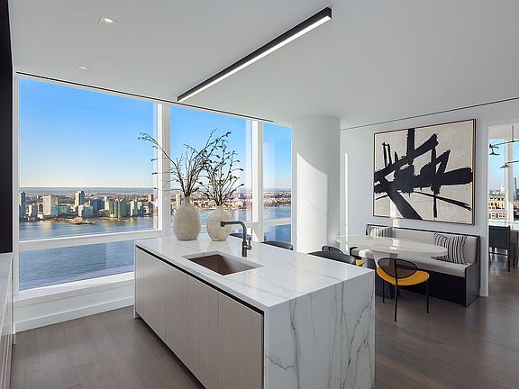 3rd image of 111 Murray St #54WEST