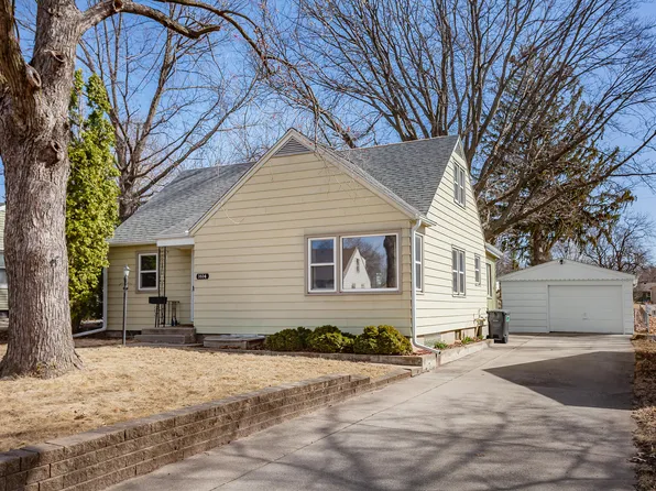 1614 Douglas Ave, Ames, IA 50010