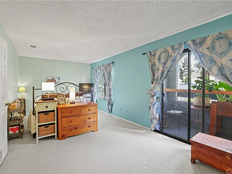 711 Church Pl #2 — Photo 85
