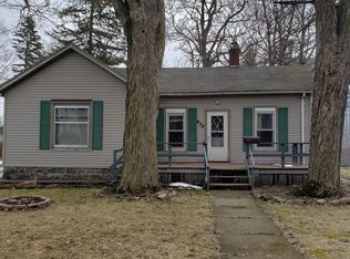 438 N Clinton St, Charlotte, MI 48813