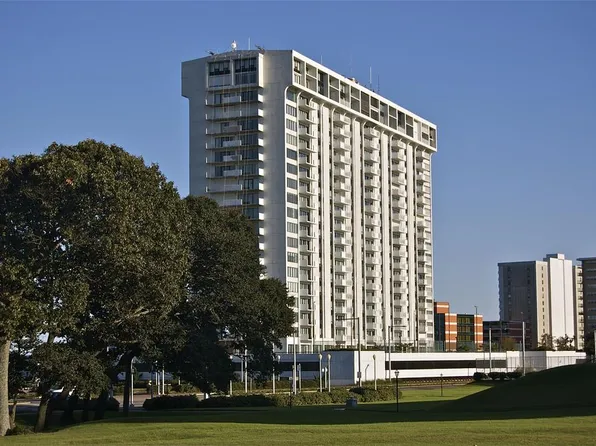 4004 Atlantic Ave, Virginia Beach, VA 23451