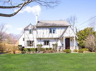 16 Hix Ave, Rye, NY 10580