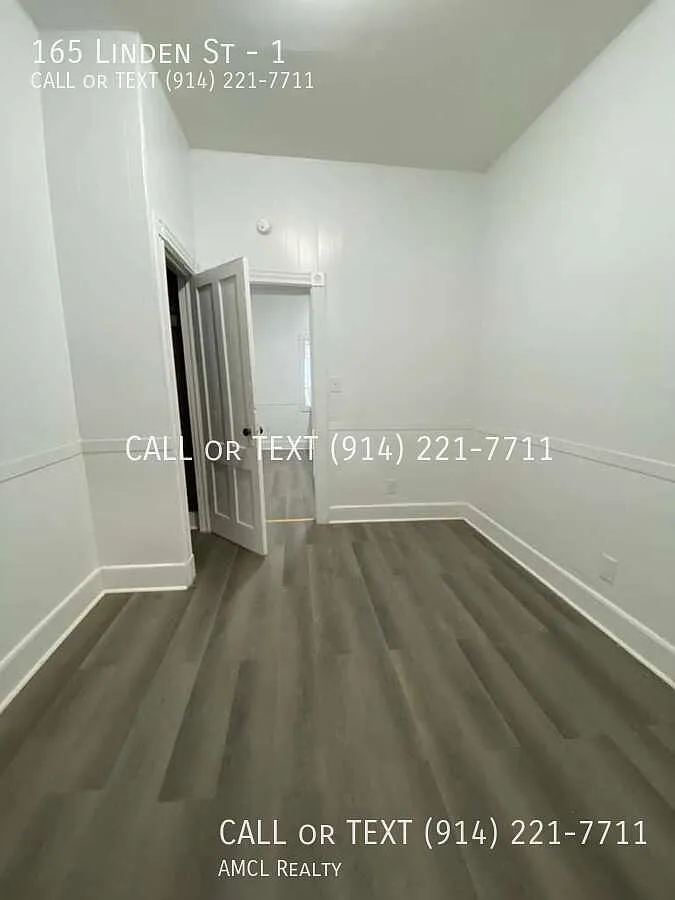 Building Photo - 165 Linden St #1