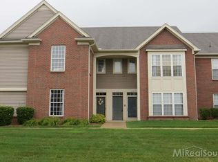 51825 Lionel Ln, Chesterfield, MI 48051