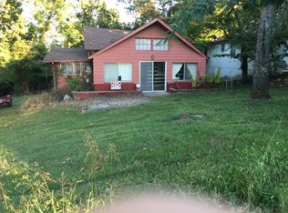 902 Knox Ave, Hollister, MO 65672