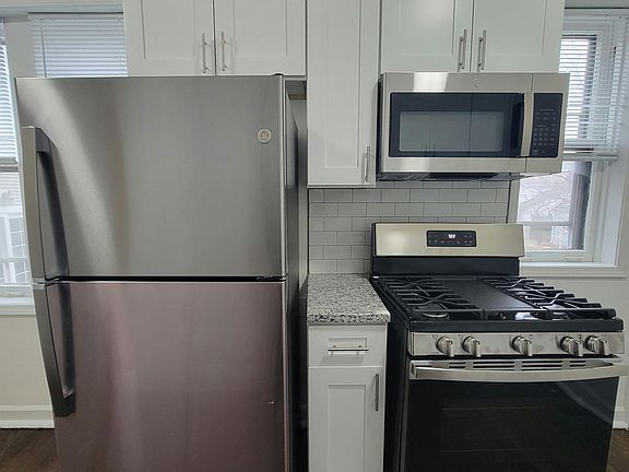 2nd image of 2016 W Estes Ave #1