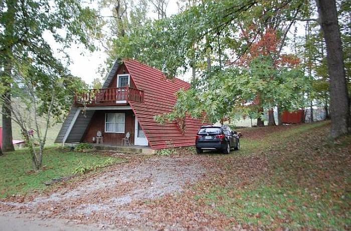 2nd image of 487 Chalet Village Rd