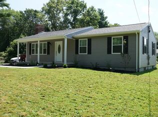 148 Hathaway Rd, Acushnet, MA 02743