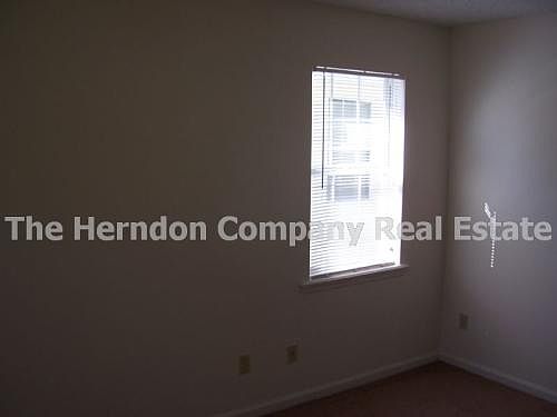 5th image of 1638 Lexington Cir