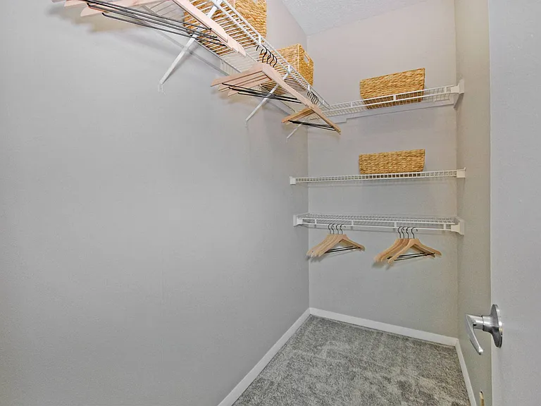 Fox Chase Apartments — Photo 12