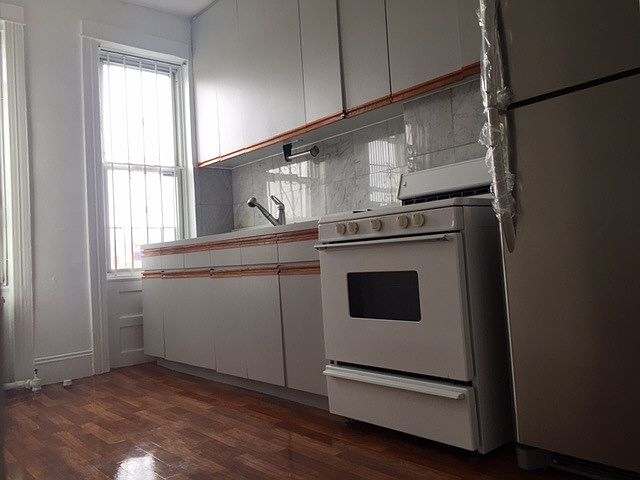1st image of 3255 48th St APT 8