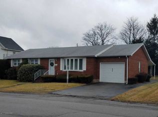 635 Muir Ave, Hazleton, PA 18201