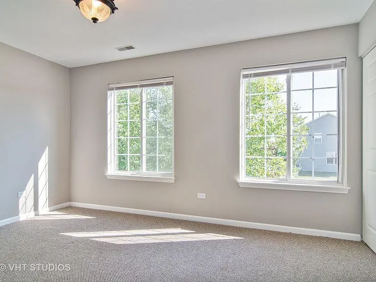 2848 Providence Ln — Photo 13
