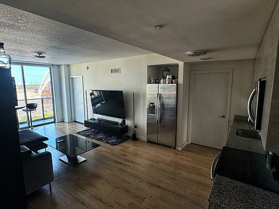 3rd image of 60 NE 14th St
