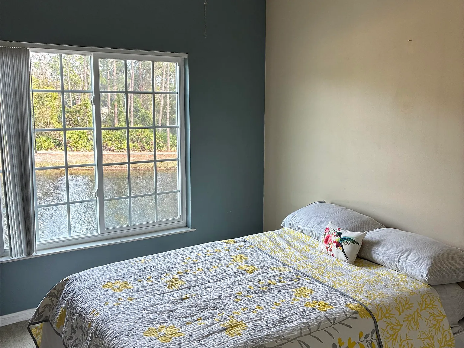 2 bed, 1004 sqft, $1,550 — Photo 4