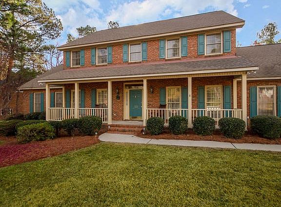 4th image of 122 Dewberry Ln
